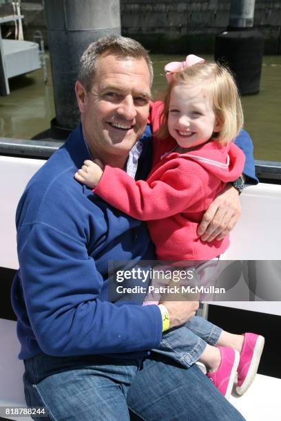 Scott Somerville and Sarah Somerville attend MARIA SNYDER'S ECO BOYS and GIRLS at Liberty Science Center on April 24, 2010 in Jersey City, NJ.