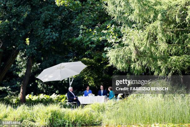 Britain's Prince William, Duke of Cambridge , his wife Kate, the Duchess of Cambridge and German President Frank-Walter Steinmeier and his wife Elke...