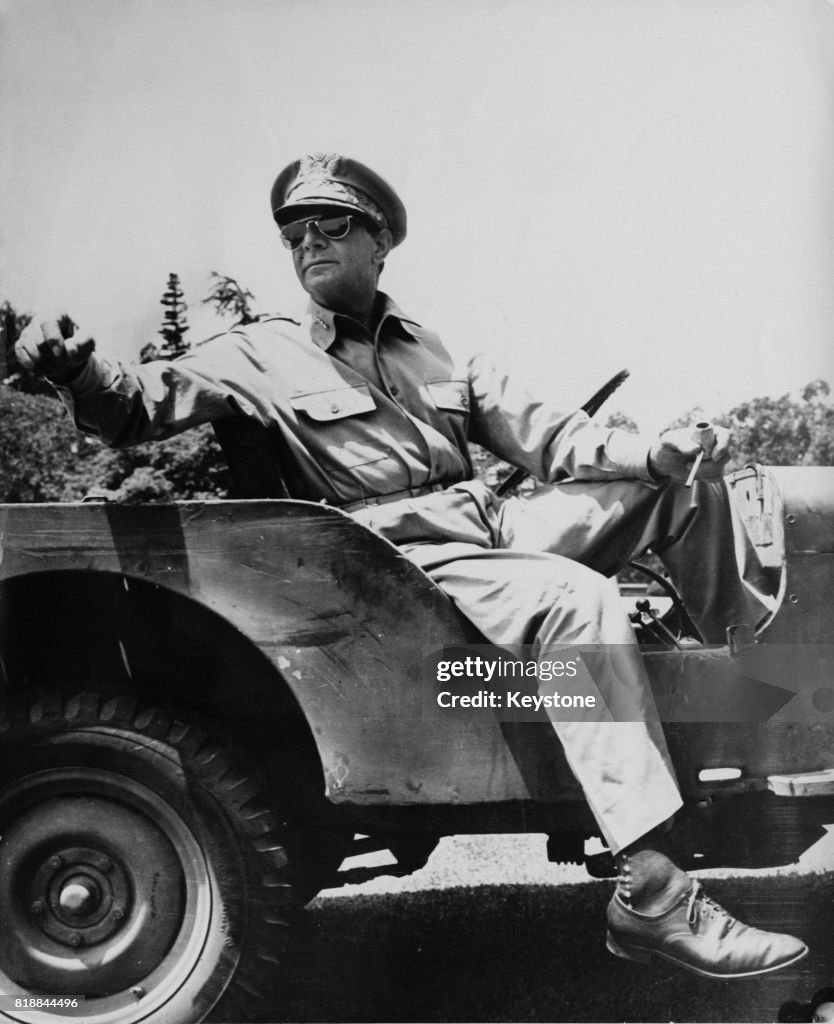 Macarthur Butf American actor Robert Barrat as General Douglas MacArthur, Commander ...