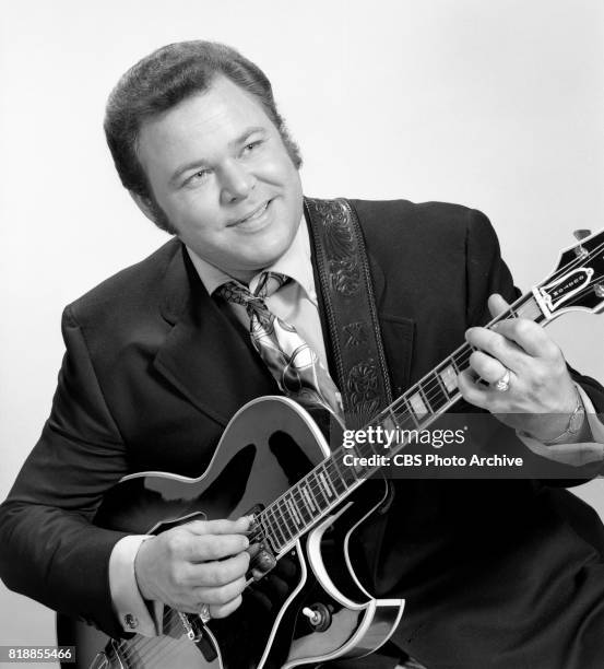 Roy Clark, string instrument player and host of the CBS television country music and variety show, "Hee Haw." Image dated April 25, 1969. Los...