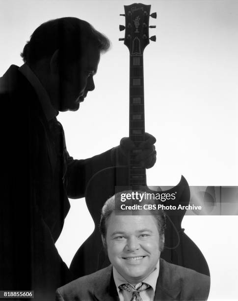 Roy Clark, string instrument player and host of the CBS television country music and variety show, "Hee Haw." Image dated April 25, 1969. Los...