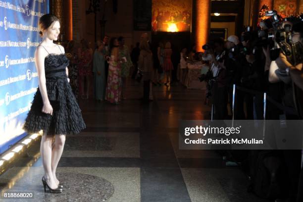 The Coco Dance Photos and Premium High Res Pictures - Getty Images