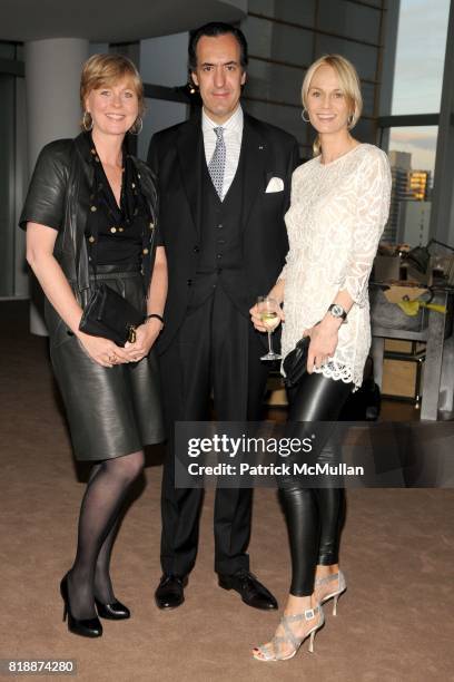 Lisa Montague, Jaime de Marichalar and Lise Evans attend LOEWE Dinner at The Magic Room on April 27, 2010 in New York City.