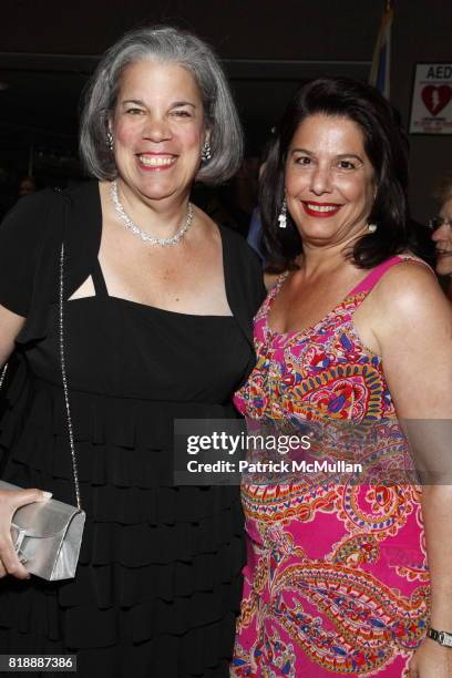 Cathy Behrend and Lynne Gugenheim Gregory attend 92nd Street Y Annual Spring Gala starring Barry Manilow at 92nd Street Y on May 17, 2010 in New York.