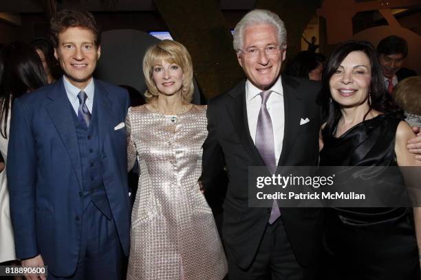Thomas Kaplan, Lori Kasowitz, Marc Kasowitz and Cathy Marto attend 92nd Street Y Annual Spring Gala starring Barry Manilow at 92nd Street Y on May...