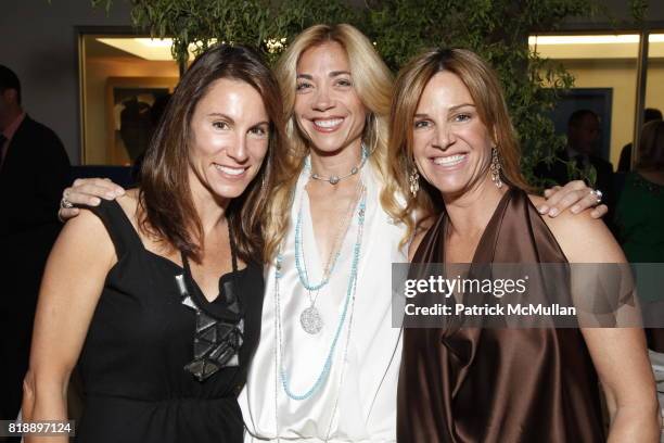 Lauren Nossel, Ramy Sharp and Susan Goldenberg attend 92nd Street Y Annual Spring Gala starring Barry Manilow at 92nd Street Y on May 17, 2010 in New...