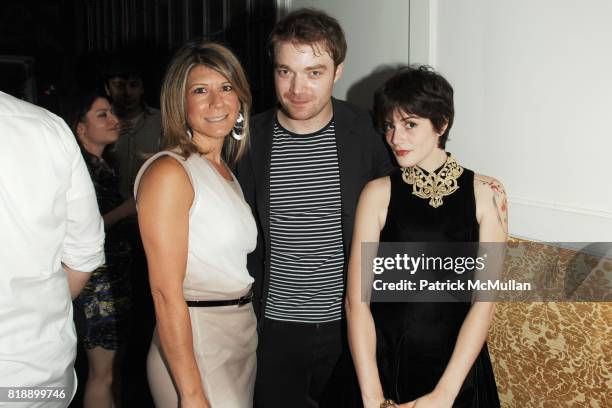 Elaine Kunda, Seth Porges and Drew Grant attend B5 Media Launch Party at The Kingswood on May 25, 2010 in New York City.