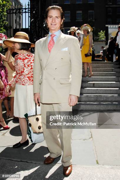 Eric Javits attend CENTRAL PARK CONSERVANCY's 28th Annual Fredrick Law Olmsted Awards Luncheon at Conservatory Garden on May 5th, 2010 in New York...