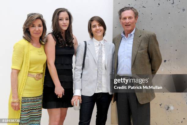 Irene Brant Zelinksy, Allison Brant, Lindsay Brant and Carl Zelinsky attend THE BRANT FOUNDATION STUDY CENTER Exhibition and Preview of URS FISCHER:...