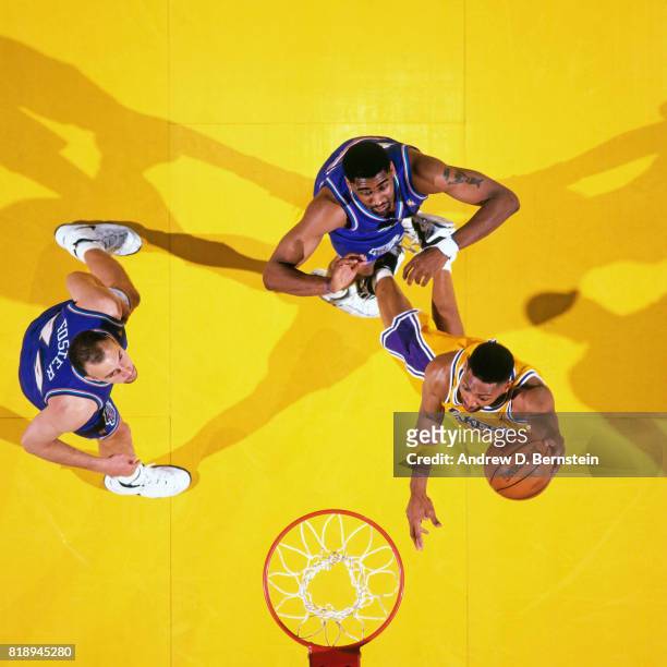 Robert Horry of the Los Angeles Lakers shoots against the Portland Trail Blazers during Game Three of their NBA divisional playoff series at the...