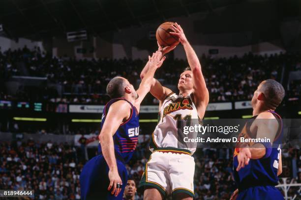 Detlef Schrempf of the Seattle SuperSonics shoots against the Phoenix Suns during Game Five of the Western Conference Quarterfnals as part of the...