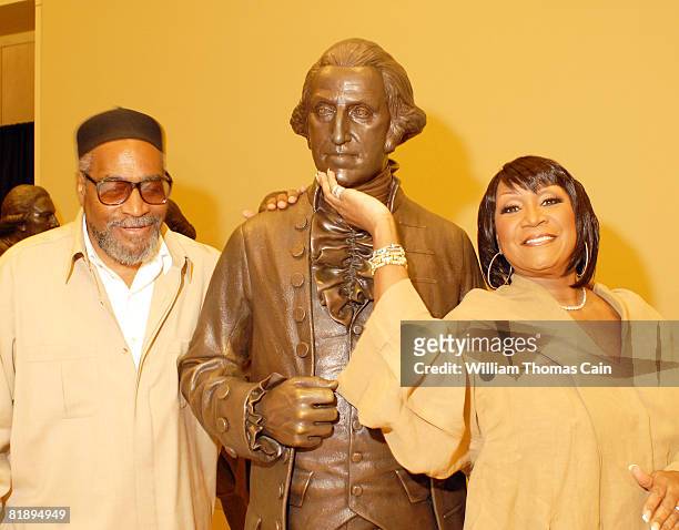 Singer Patti Labelle and Rock and Roll Hall of Fame Inductee and Grammy Award Winner Kenny Gamble tour the National Constitution Center July 10, 2008...