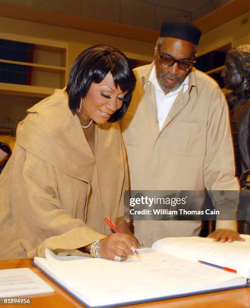 Singer Patti Labelle and Rock and Roll Hall of Fame Inductee and Grammy Award Winner Kenny Gamble tour the National Constitution Center July 10, 2008...