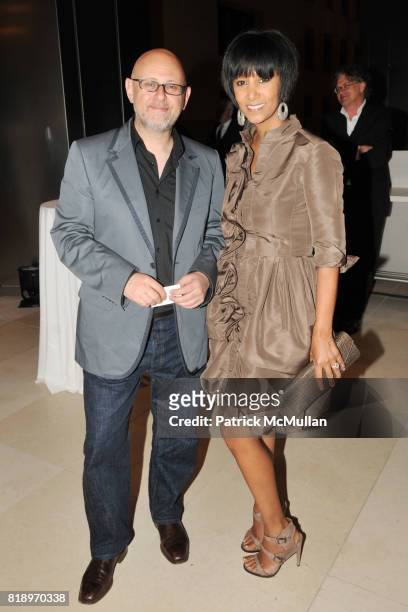 Steve Sumner and Gelila Puck attend AMERICAN PATRONS of TATE Artists' Dinner at Hearst Tower on May 4th, 2010 in New York City.