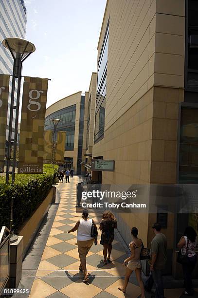 General view of the AMPTP office at the Sherman Oaks Galleria Mall July 10, 2008 in Sherman Oaks, California.