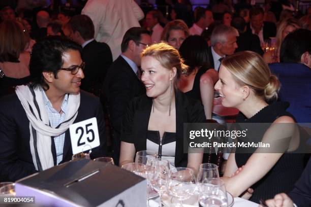 Omar Amanat, Helena Houdova and Karolina Kurkova attend 10th Annual DREAMYARD Benefit at 583 Park Avenue on May 4, 2010 in New York.