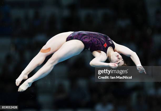 Yajie Si of China competes in the final of the Women's 10m Platform during day six of the FINA World Championships, on July 19, 2017 in Budapest,...