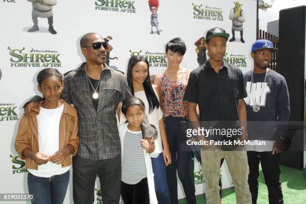 Eddie Murphy & family attends "Shrek Forever After" Los Angeles Premiere at Gibson Amphitheatre on May 16, 2010 in Universal City, CA.