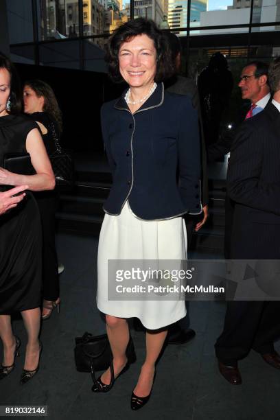 Diana Taylor attends JONATHAN TISCH "Citizen You" Book Launch Party at The Museum of Modern Art on May 6, 2010 in New York City.