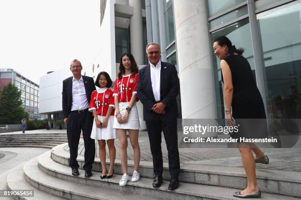 Karl-Heinz Rummenigge, CEO of FC Bayern Muenchen meets Professor Wu Jiang, executive vice president of the Tongji Universiity Shanghai at Tongji...