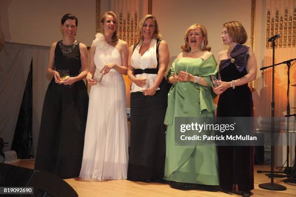 Dean Rohde 135 Dean Manning Stock Photos, High-Res Pictures, and Images - Getty Images