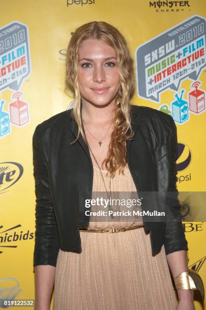 Case Labow Casey Labow Photos and Premium High Res Pictures - Getty Images
