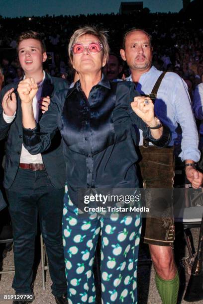 Gloria von Thurn und Taxis with her borther Alexander von Schoenburg-Glauchau and her nefe Maximus von Schoenburg-Glauchau during the Haindling...