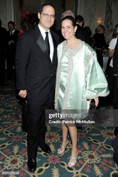 Jay Diamond and Alexandra Lebenthal attend NEW YORK CITY POLICE FOUNDATION 32nd Annual Gala at Waldorf=Astoria on March 16, 2010 in New York City.