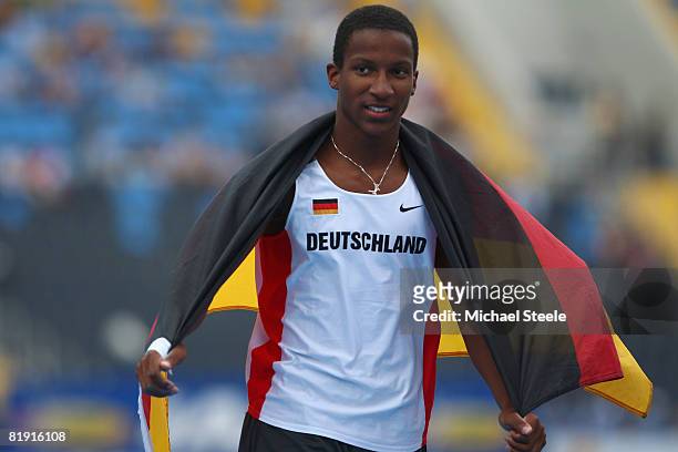 Raphael Holzdeppe of Germany celebrates after winning the men's pole vault final during day five of the 12th IAAF World Junior Championships at the...