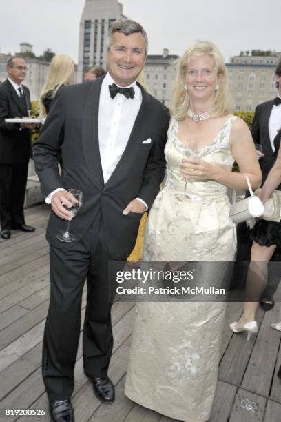 Averell Mortimer and Alexandra Allen attend HAUT BRION 75th Anniversary at The Metropolitan Museum of Art on July 12, 2010 in New York City.