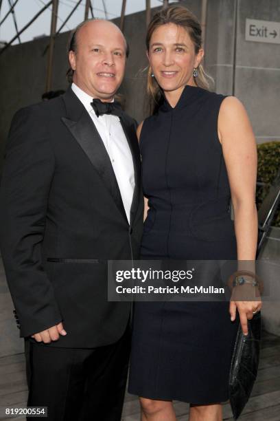 Maximilian Weiner and Vanessa von Bismarck attend HAUT BRION 75th Anniversary at The Metropolitan Museum of Art on July 12, 2010 in New York City.