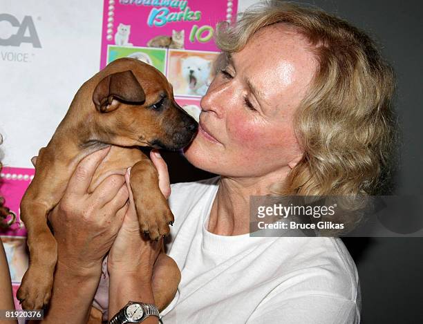 Glenn Close poses at Broadway Barks 10 in Shubert Alley on July 12, 2008 in New York City.