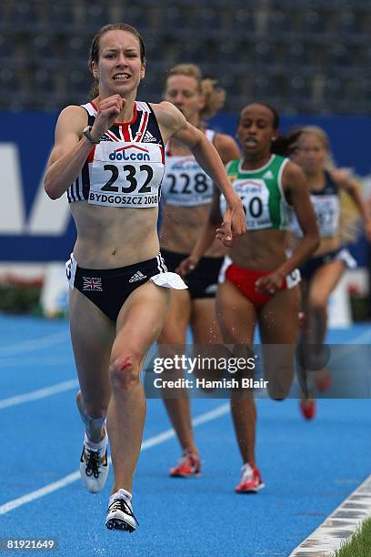 Stephanie Twell of Great Britain runs down the home straight to victory in the final of the women's 1500m from 2nd placed Kalkidan Gezahegne of...