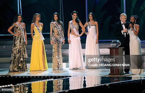 Top-five contestants Taliana Vargas Miss Columbia, Dayana Mendoza Miss Venezuela, Marianne Cruz Miss Dominican Republic, Elisa Najera Miss Mexico and...