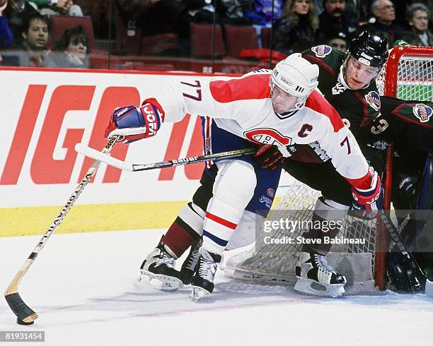 Pierre Turgeon of the Montreal Canadiens contols puck in game against the Phoenix Coyotes at the Bell Center.