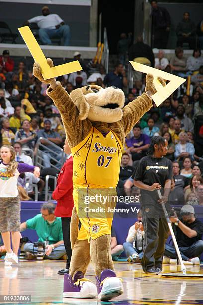 Sparky of the Los Angeles Sparks pumps up the crowd during the game against the San Antonio Silver Stars on July 14, 2008 at Staples Center in Los...