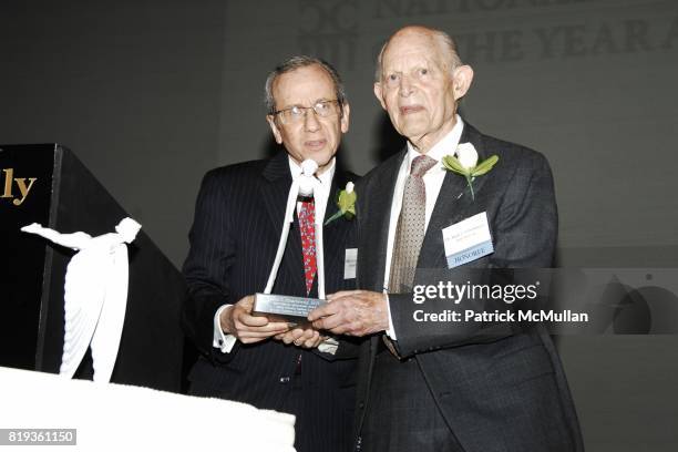 Basil Hirschowitz 12 Dr Basil I Hirschowitz Stock Photos, High-Res Pictures, and Images ...