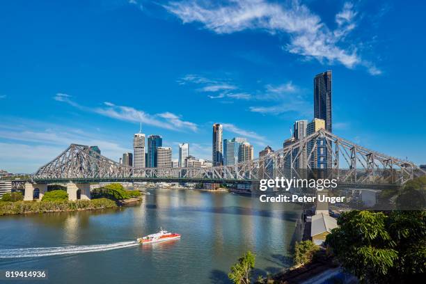 brisbane city,queensland,australia - brisbane skyline stockfoto's en -beelden