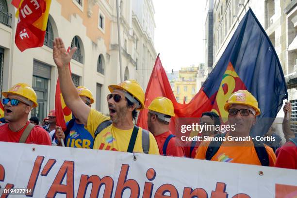 Workers of ILVA steelworks protest at the Ministry of Economic Development against the sale of steel producer Ilva to ArcelorMittal, on July 20, 2017...