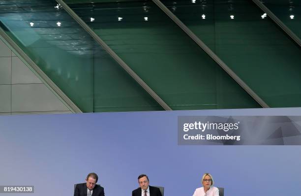 Mario Draghi, president of the European Central Bank , center, Vitor Constancio, vice president of the European Central Bank, left, and Christine...