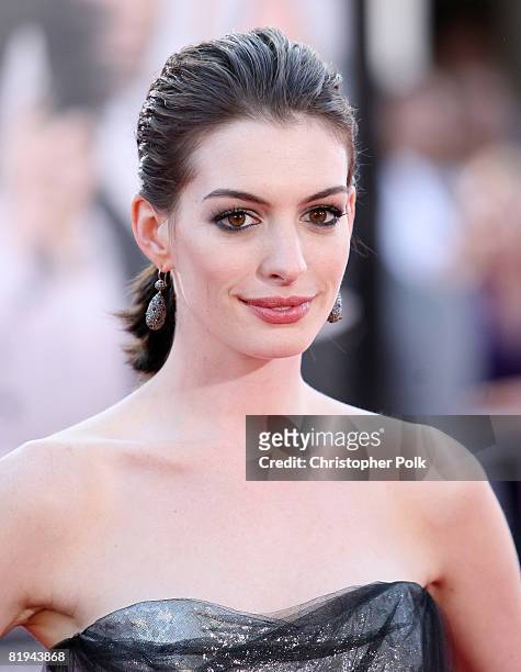 Anne Hathaway arrives to The World Premiere of "Get Smart" on June 16, 2008 at the Mann Village Theatre in Westwood, California.
