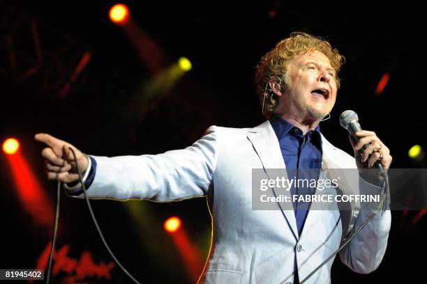 47 Simply Red 4 Stock Photos, High-Res Pictures, and Images - Getty Images
