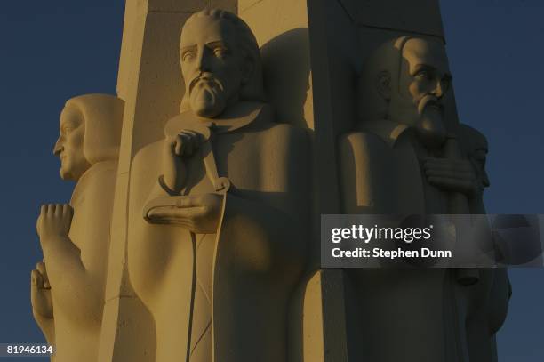 Detail of the statues of Isaac Newton, Johannes Kepler, and Galileo on the Astronomers Monument at the Griffith Observatory on June 21, 2007 at...
