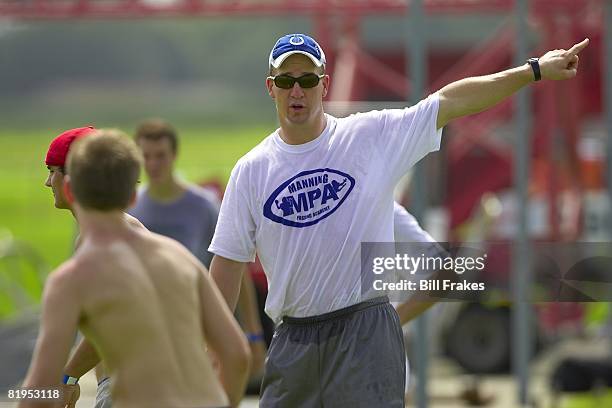 Manning Passing Academy: Indianapolis Colts QB Peyton Manning with camp youth on Nicholls State University campus. Thibodaux, LA 7/11/2008 CREDIT:...