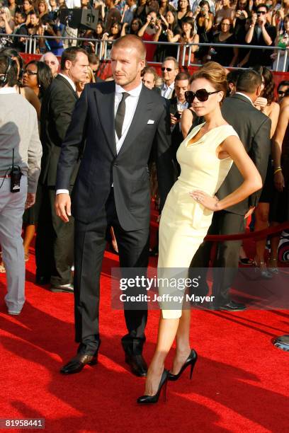 Player David Beckham and wife Victoria Beckham arrive at the 2008 ESPY Awards held at NOKIA Theatre L.A. LIVE on July 16, 2008 in Los Angeles,...