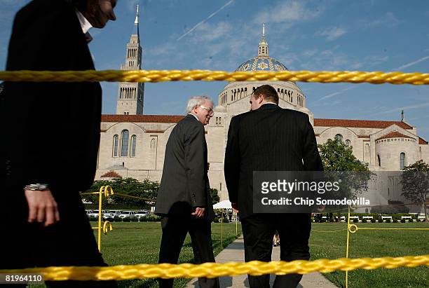 Guests arrive for the funeral for former White House Press Secretary Tony Snow at the Basillica of the National Shrine of the Immaculate Conception...