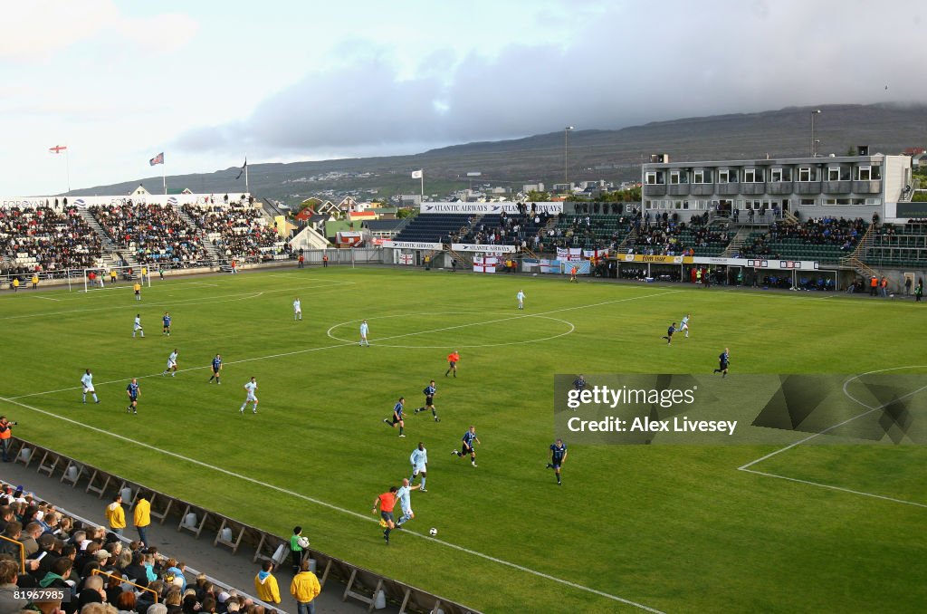 EB/Streymur v Manchester City - UEFA Cup