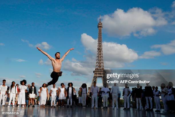 Human Rights Square 103 Ahmad Joudeh Stock Photos, High-Res Pictures, and Images - Getty Images