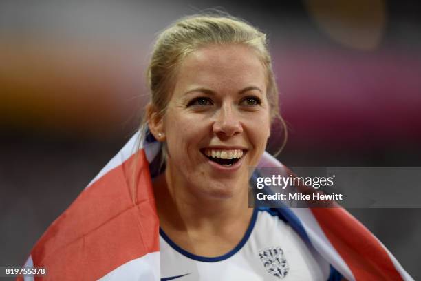 Hannah Cockroft of Great Britain celebrates winning the Women's 400m T34 during day seven of the IPC World ParaAthletics Championships 2017 at London...