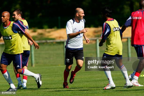 Zinedine Zidane Leads First Training Session with France National Team Zinedine Zidane Leads First Training Session with France National Team